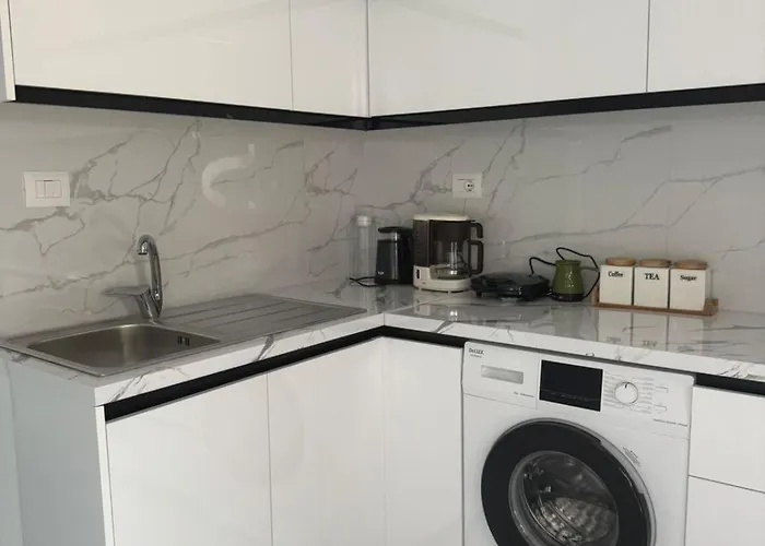 England Nocleg ze śniadaniem Saranda